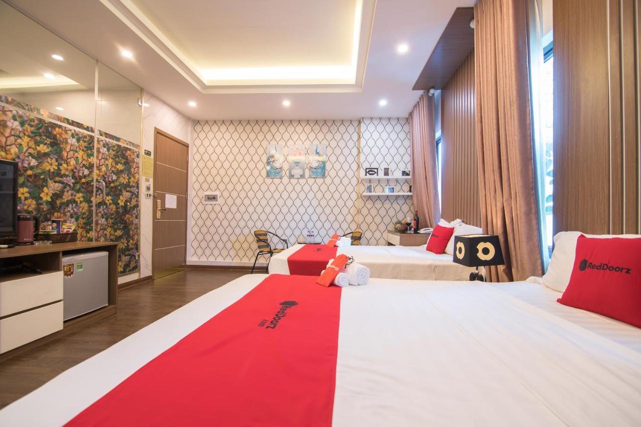 The Royal Hotel Near West Lake Hanoi Exterior photo